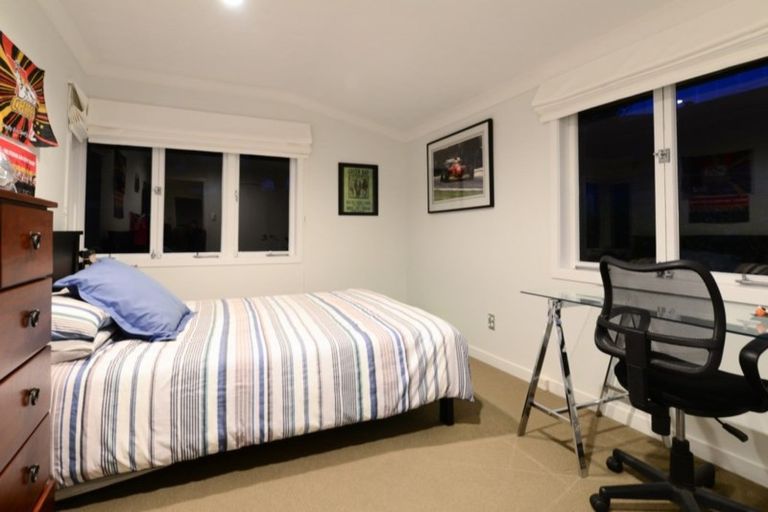 Photo of property in 54 Memorial Drive, Hamilton East, Hamilton, 3216