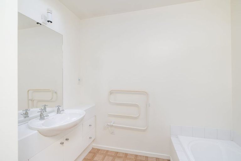 Photo of property in 6/18 Rastrick Street, Merivale, Christchurch, 8014