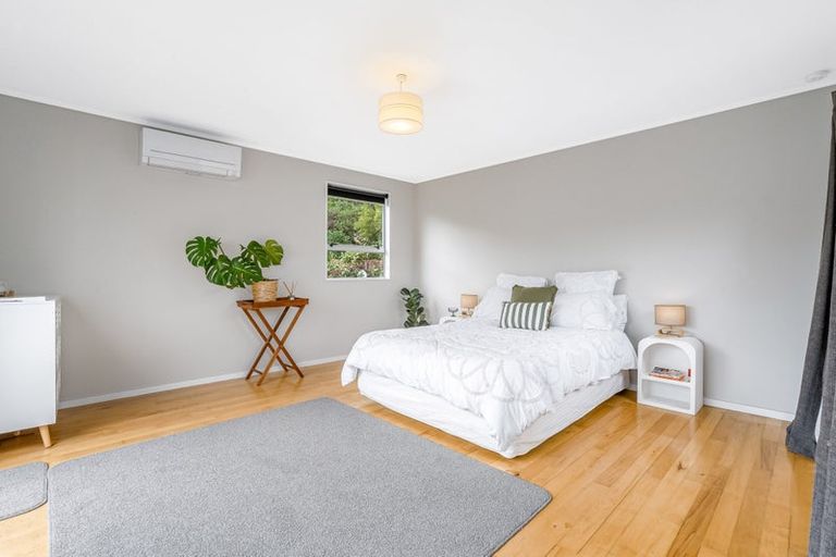 Photo of property in 12 Halyard Place, Whitby, Porirua, 5024