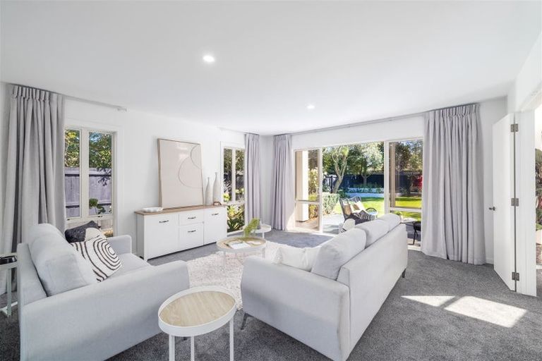 Photo of property in 9 Monterey Place, Parklands, Christchurch, 8083