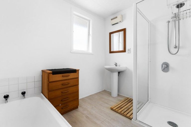 Photo of property in 13 Elliott Crescent, Havelock North, 4130