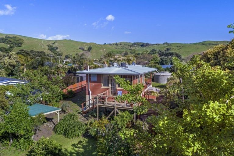 Photo of property in 12 Douglas Street, Okitu, Gisborne, 4010