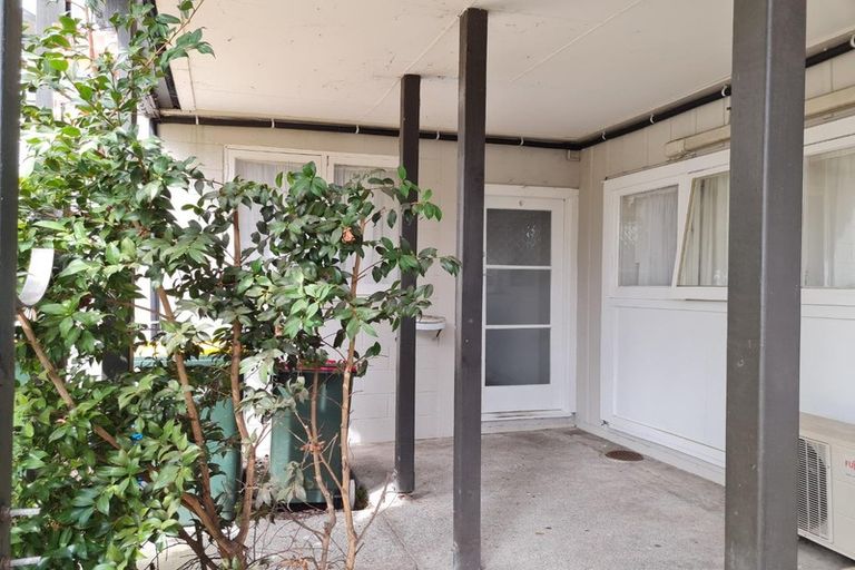 Photo of property in 24 Eason Street, Victoria, Rotorua, 3010