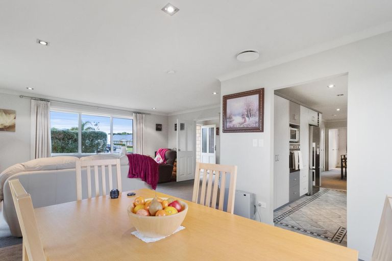 Photo of property in 15 Burr Street, Cambridge, 3434