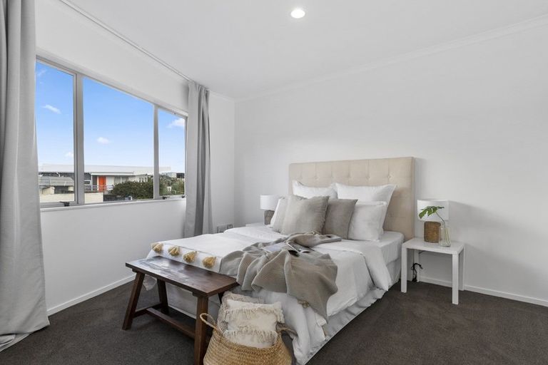 Photo of property in 3/50 May Street, Mount Maunganui, 3116