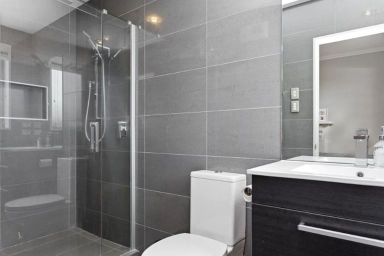 Photo of property in 52 Strickland Street, Sydenham, Christchurch, 8023