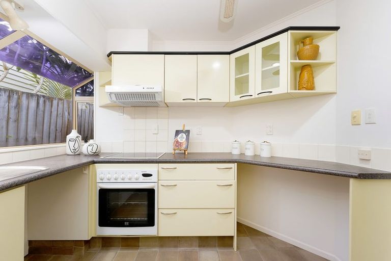 Photo of property in 17a Tirimoana Road, Te Atatu South, Auckland, 0602