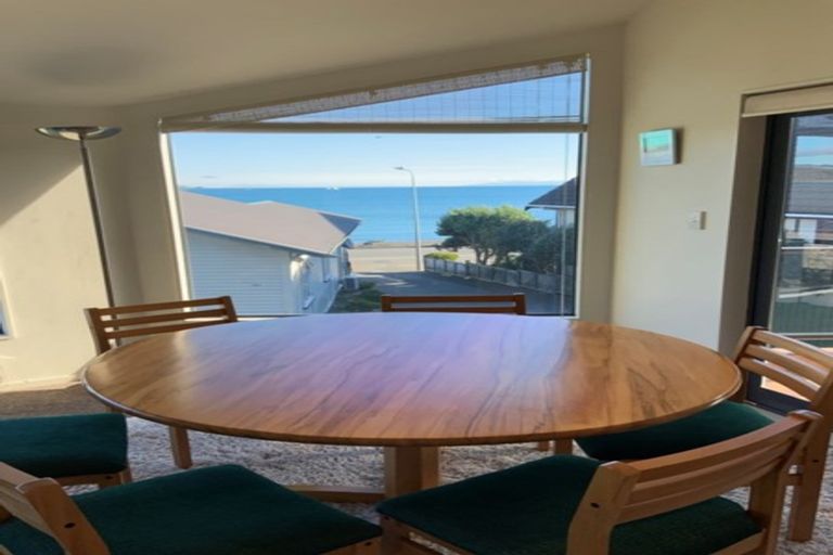 Photo of property in 44c Moana Road, Plimmerton, Porirua, 5026