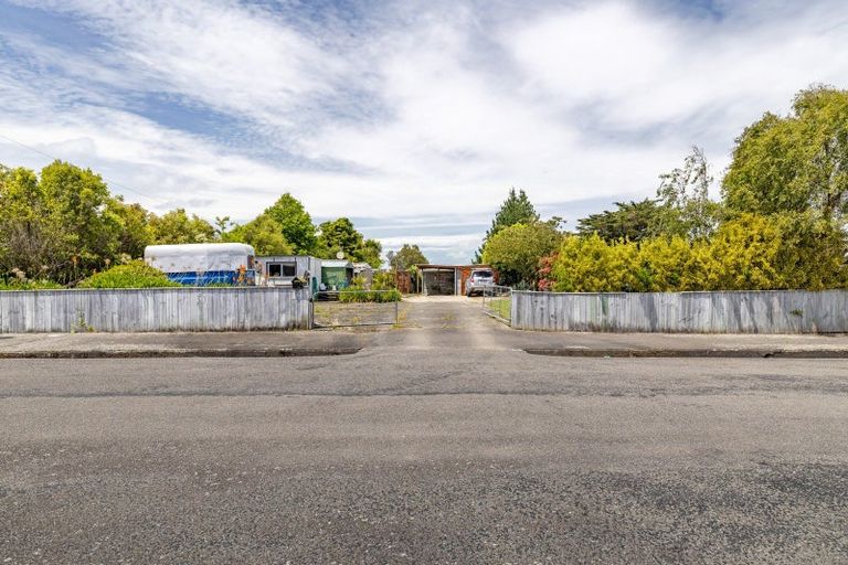 Photo of property in 14 Ngareta Street, Marton, 4710