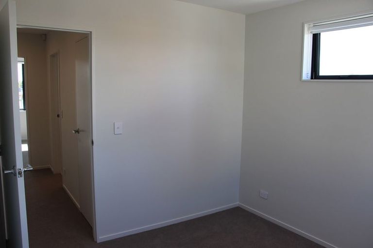 Photo of property in 11 Ngakoro Road, Karaka, Papakura, 2113