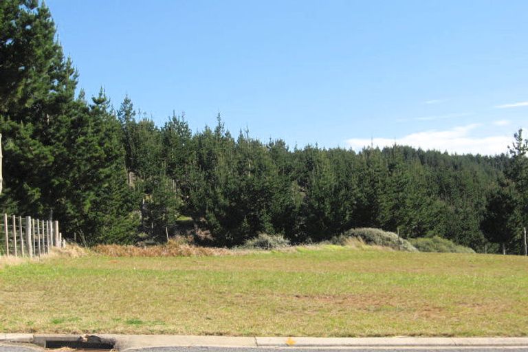 Photo of property in 22 Ohinau Drive, Opito Bay, Whitianga, 3592