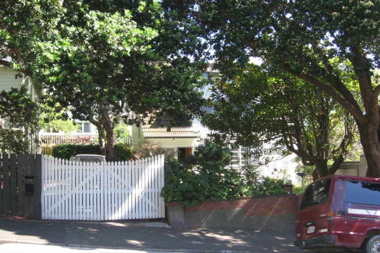 Photo of property in 78 Majoribanks Street, Mount Victoria, Wellington, 6011
