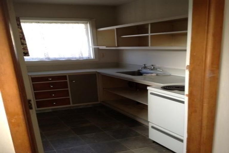 Photo of property in 2/33 Champion Street, Edgeware, Christchurch, 8013