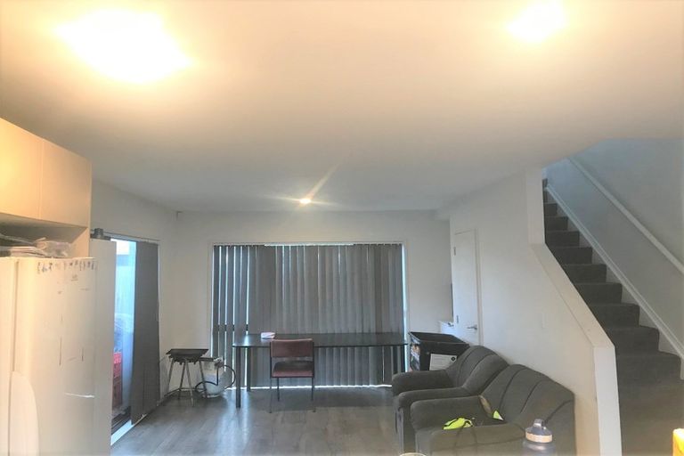 Photo of property in 53a Robertson Road, Favona, Auckland, 2024