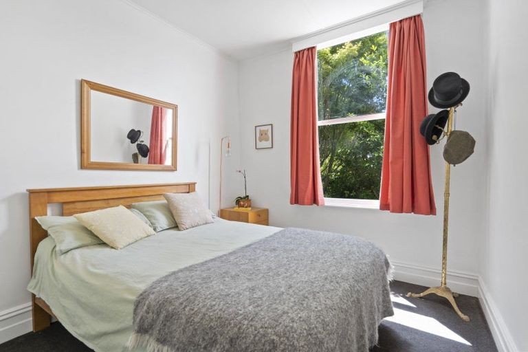 Photo of property in 13 Crawford Road, Kilbirnie, Wellington, 6022