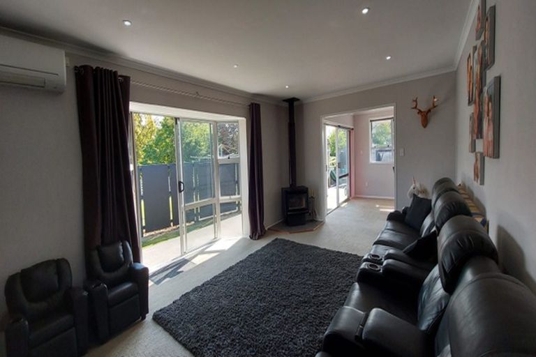 Photo of property in 54 Cressida Avenue, Stratford, 4332