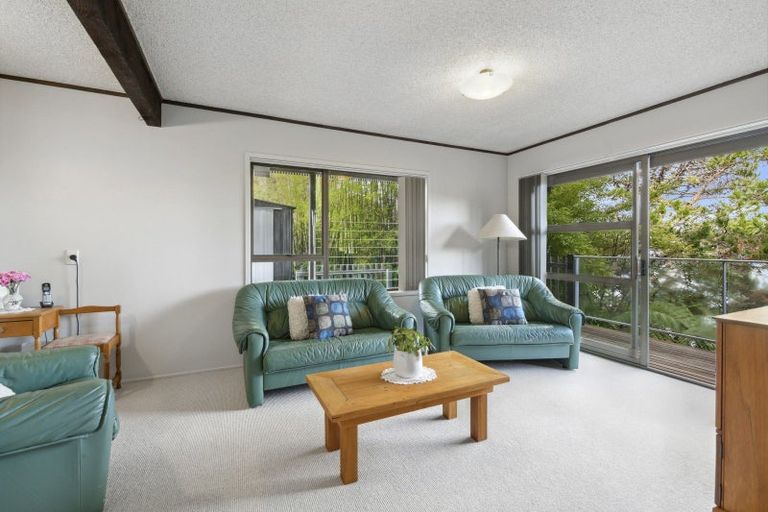 Photo of property in 132 Aeroview Drive, Beach Haven, Auckland, 0626
