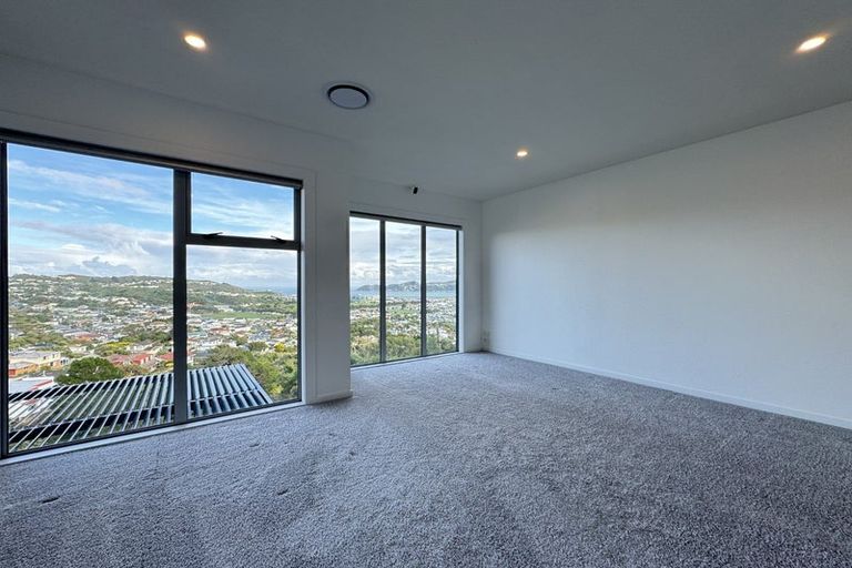 Photo of property in 165 Townsend Road, Miramar, Wellington, 6022