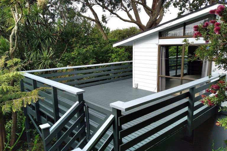 Photo of property in 6a Hine Road, Wainuiomata, Lower Hutt, 5014