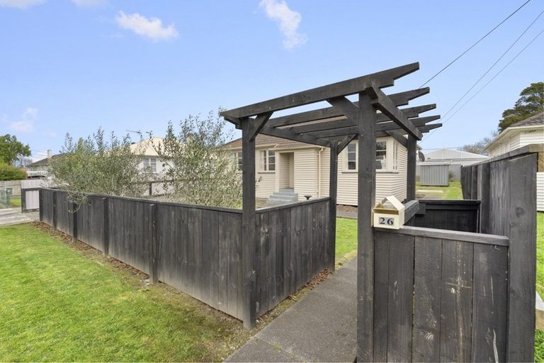 Photo of property in 26 Bell Street, Marton, 4710