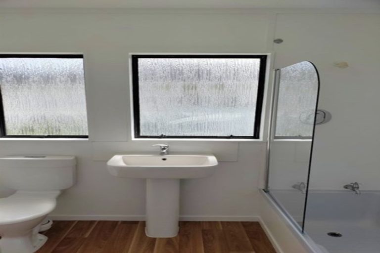 Photo of property in 15 Grimsby Grove, Wainuiomata, Lower Hutt, 5014