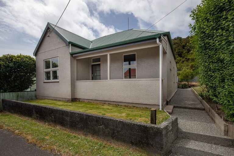 Photo of property in 171-173 Bright Street, Cobden, Greymouth, 7802