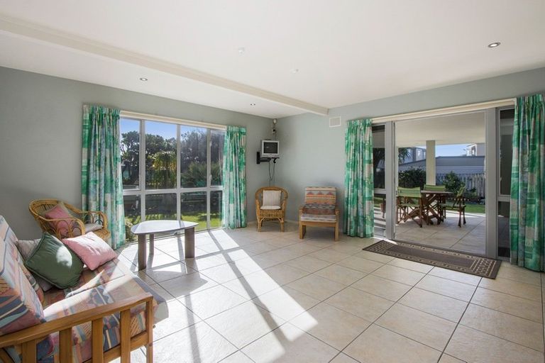 Photo of property in 221 Seaforth Road, Waihi Beach, 3611