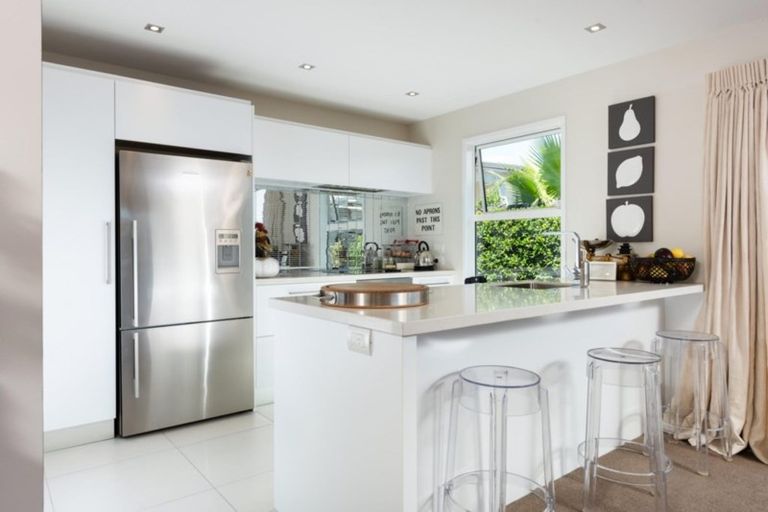 Photo of property in 17 Aubrey Way, Brookfield, Tauranga, 3110