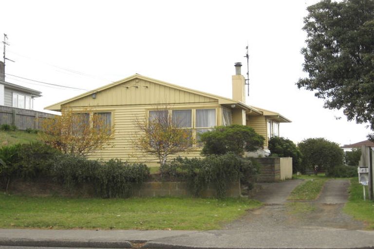 Photo of property in 48 Raumati Road, Raumati Beach, Paraparaumu, 5032