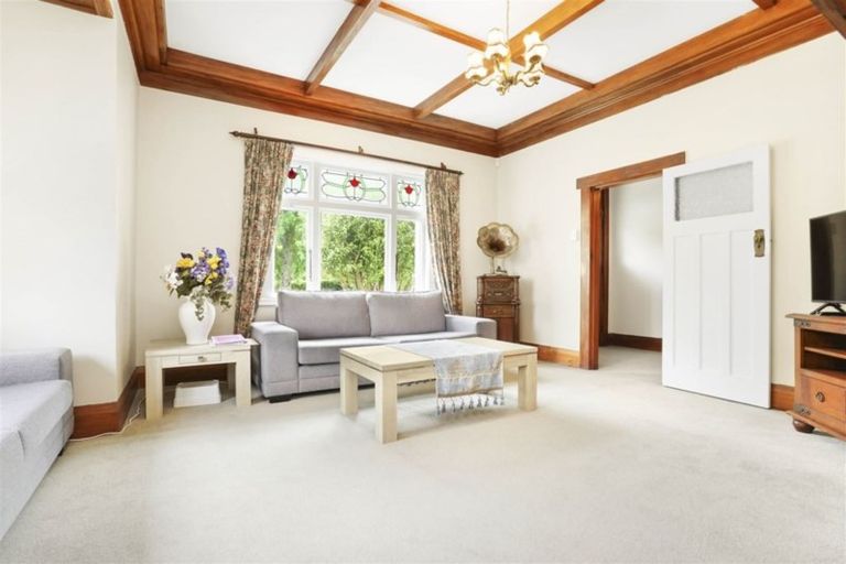 Photo of property in 52 Te Aroha Street, Hamilton East, Hamilton, 3216