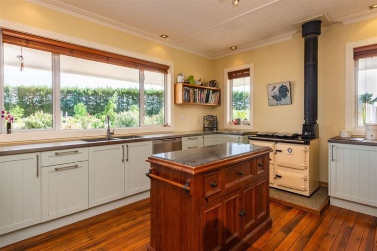 Photo of property in 319 Innes Road, Glasnevin, Amberley, 7482