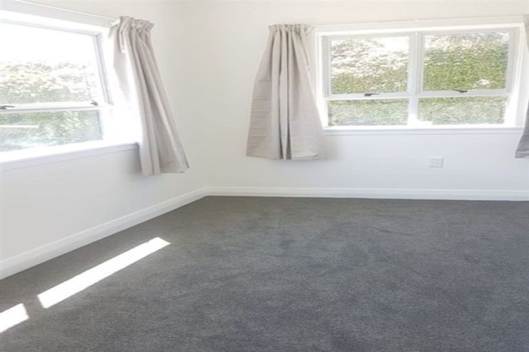 Photo of property in 52 Evans Road, Glen Eden, Auckland, 0602