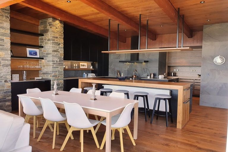 Photo of property in 16 Mistake Drive, Lake Tekapo, 7999