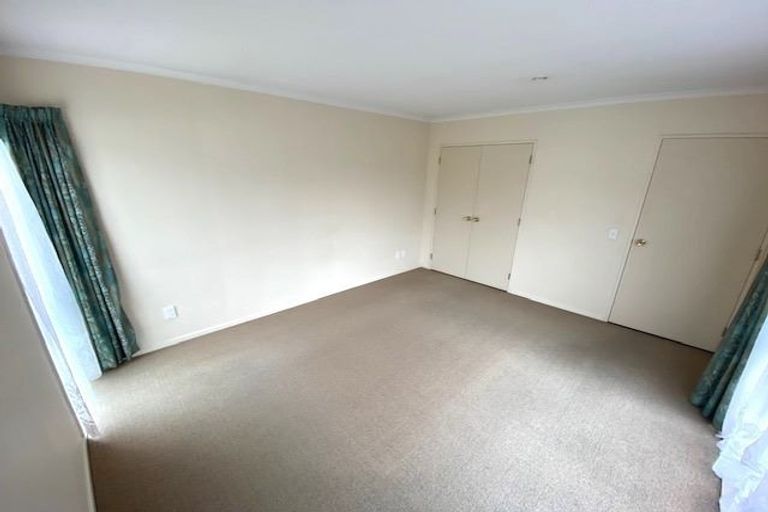 Photo of property in 48a Beauchamp Street, Tawa, Wellington, 5028