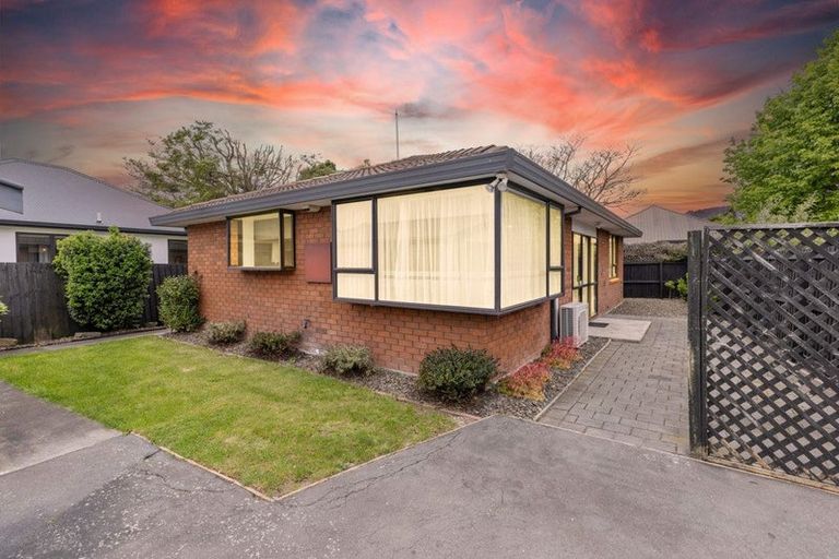 Photo of property in 2/72 Samuel Street, Hoon Hay, Christchurch, 8025