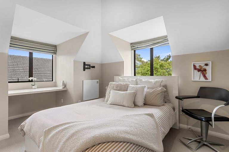 Photo of property in 177 Blighs Road, Strowan, Christchurch, 8052