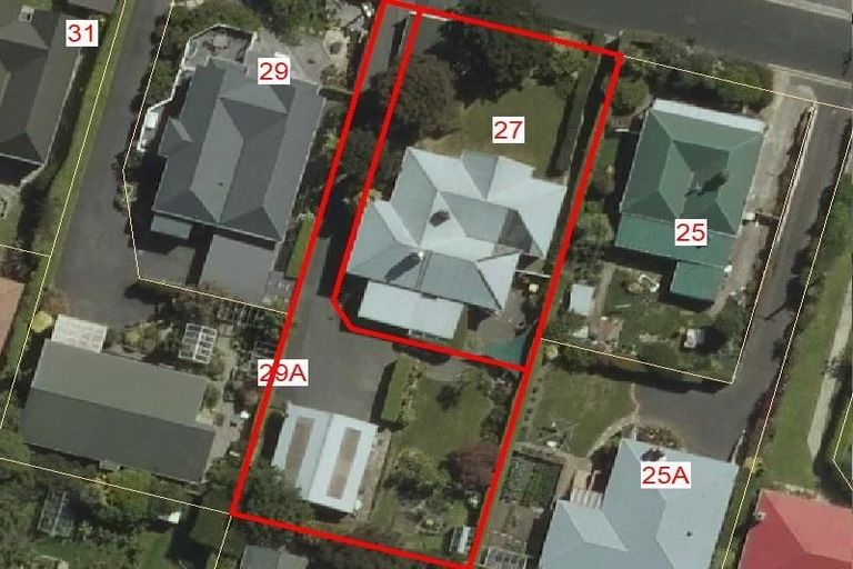 Photo of property in 27 Picardy Street, Maryhill, Dunedin, 9011