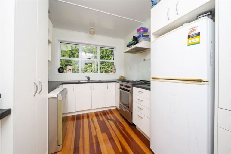 Photo of property in 9 Fyson Place, Hawera, 4610