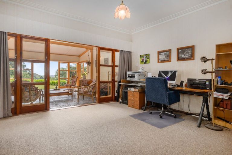 Photo of property in 158 Mangaone Road, Hautere, Otaki, 5582