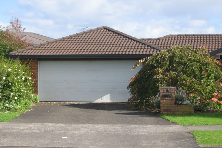Photo of property in 30 Suncrest Drive, West Harbour, Auckland, 0618