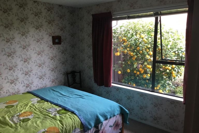 Photo of property in 2/1 Iona Place, Sockburn, Christchurch, 8042