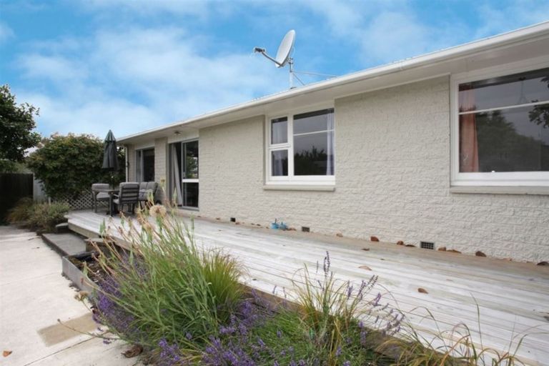 Photo of property in 1/7 Bygrave Place, Bishopdale, Christchurch, 8053