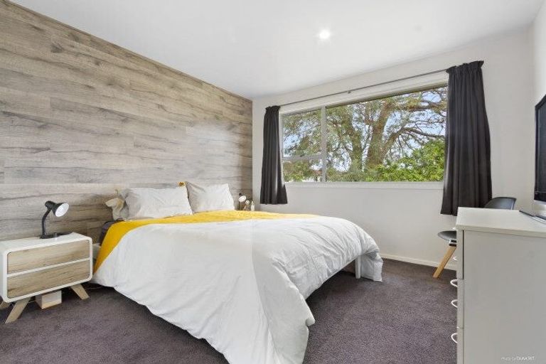 Photo of property in 30 Waari Avenue, Sunnyvale, Auckland, 0612
