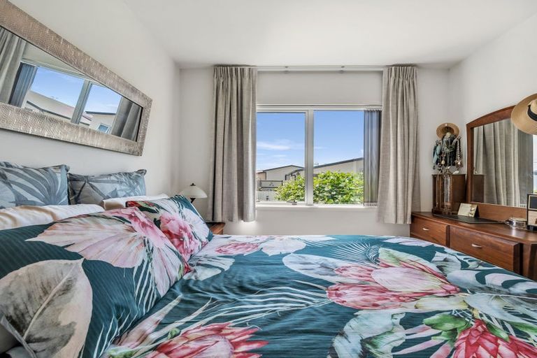 Photo of property in 11 Kamahi Crescent, Papamoa Beach, Papamoa, 3118