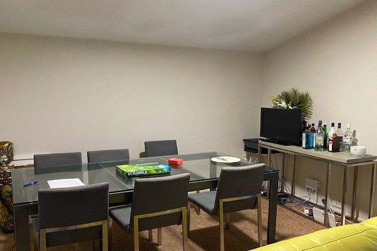 Photo of property in 4a Tui Grove, Elderslea, Upper Hutt, 5018