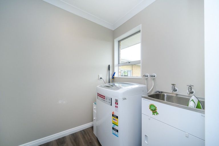 Photo of property in 8 Wedgwood Grove, Highbury, Palmerston North, 4412