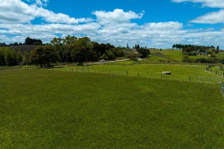 Photo of property in 33 Signal Road, Okaihau, 0475