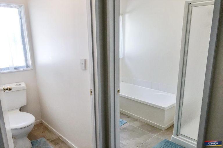 Photo of property in 2/75 Russell Road, Manurewa, Auckland, 2102