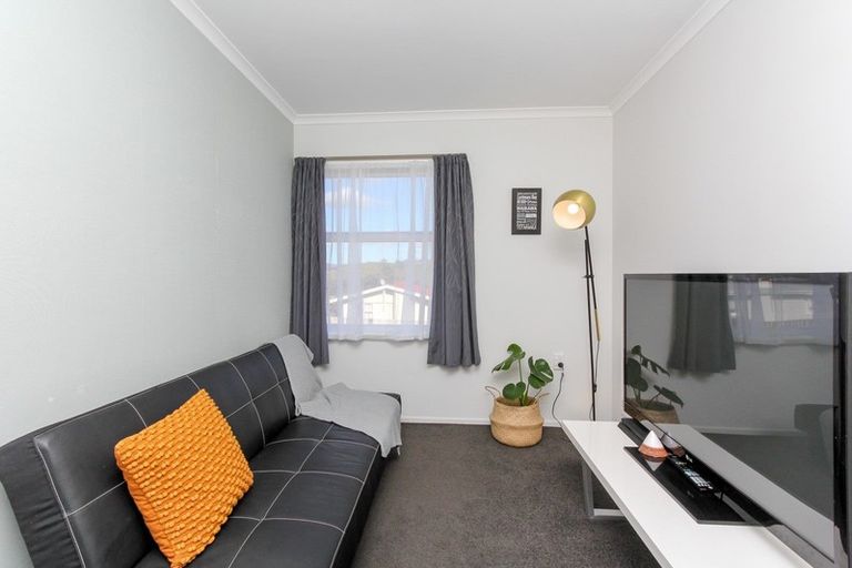 Photo of property in 43 Belair Avenue, Blagdon, New Plymouth, 4310