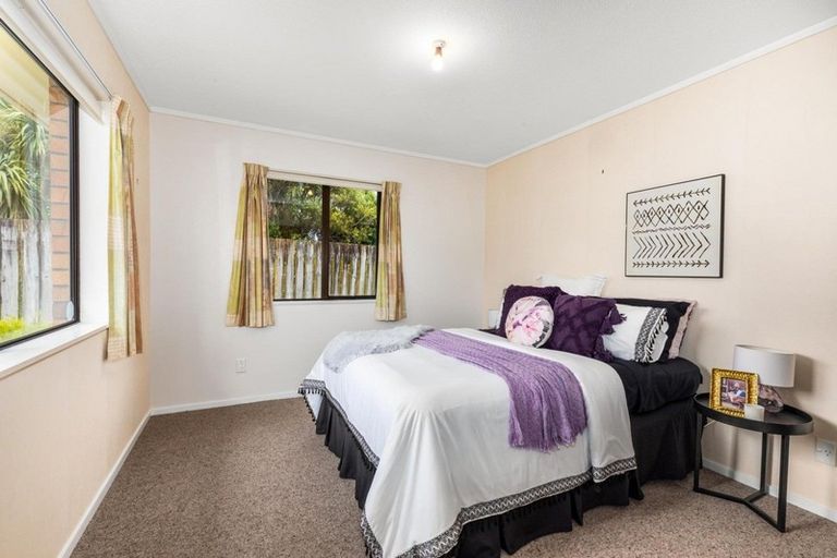 Photo of property in 41a Duncan Street, Tawa, Wellington, 5028